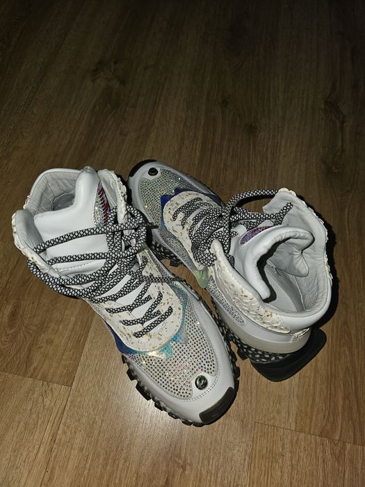 Ténis bota como novos