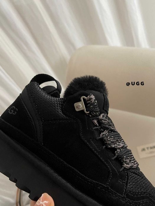 В наявності Зимові кросівки UGG Lowmel 35-41  Уггі