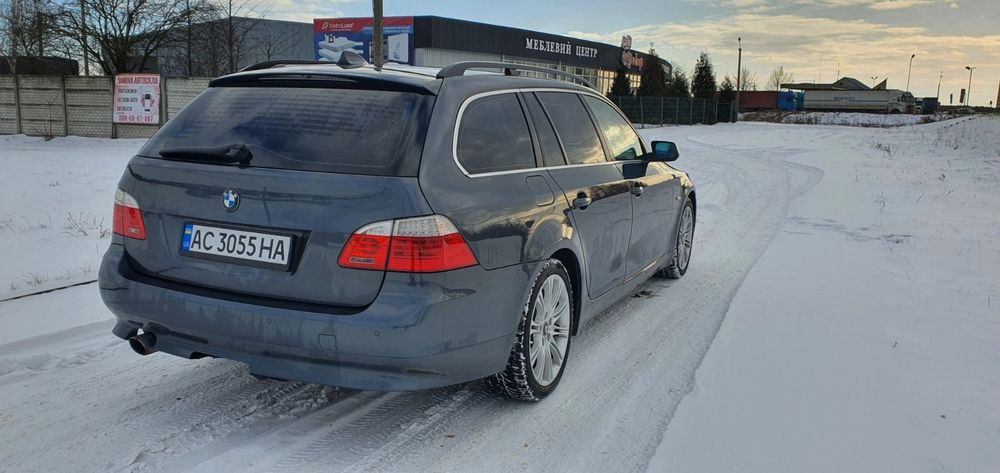 Продам  BMW 520 .