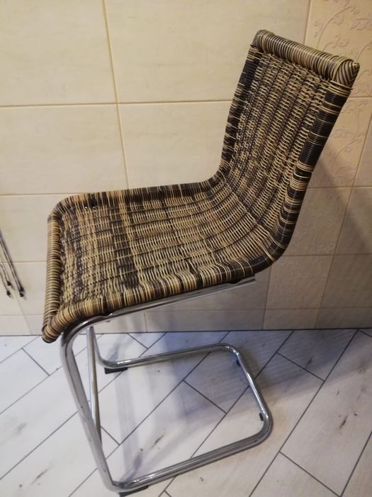 Krzesła barowe  kuchenne wysokie