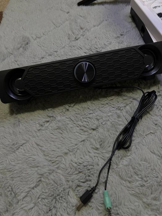 Дротова USB-Колонка. Акустична система. Саундбар