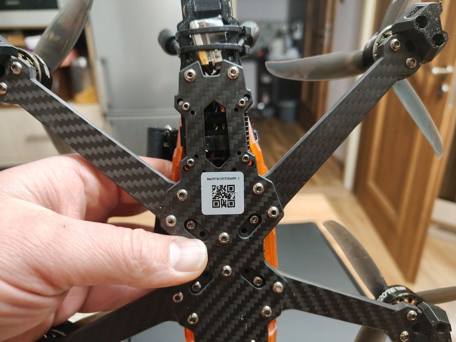 Dron Geprc Vapor D5 Dji o4 pro+GPS+6x lipo+ aktywny buzzer