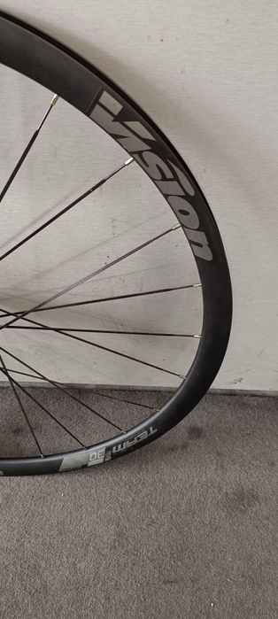 Roda 700 Vision Team 30