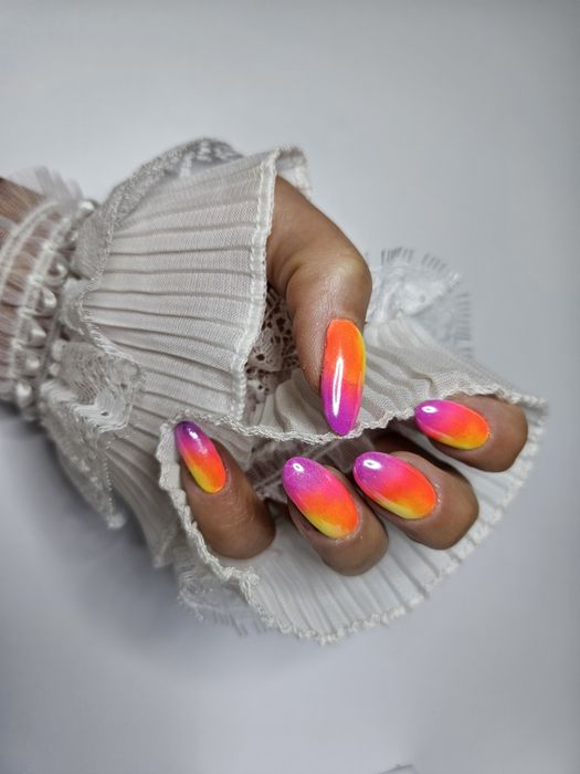 Paznokcie żelowe / HYBRYDA / manicure hybrydowy  / pedicure /TANIO