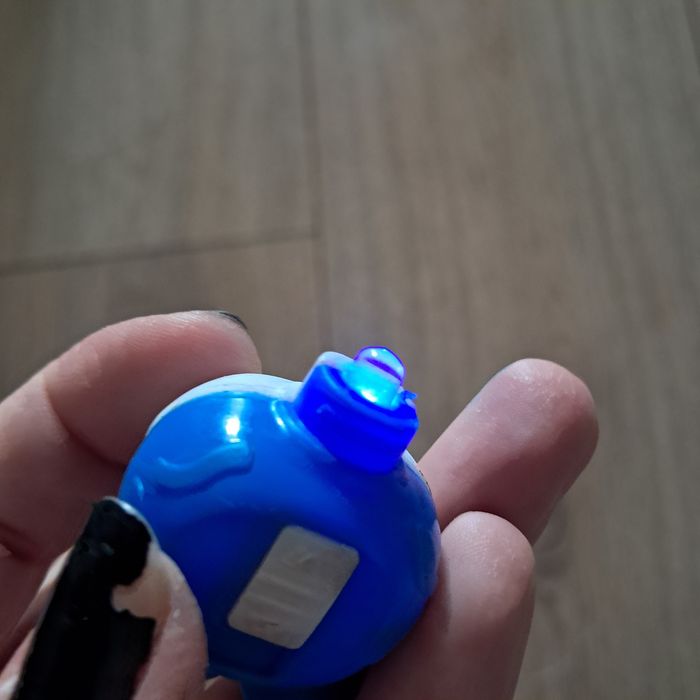 Mała lampka kot,