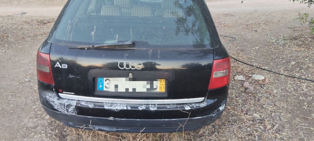 Audi A6 Avant  com avaria para venda