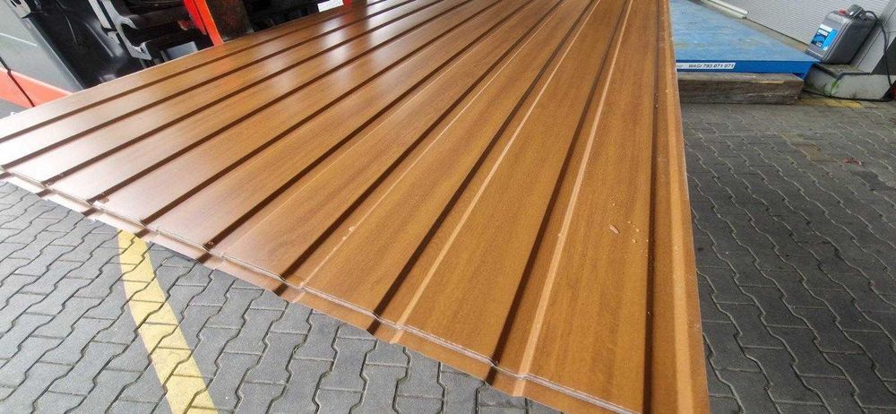 ORZECH CHESNUT blacha 2 gatunek panelowa T6 ściany garaż podbitka