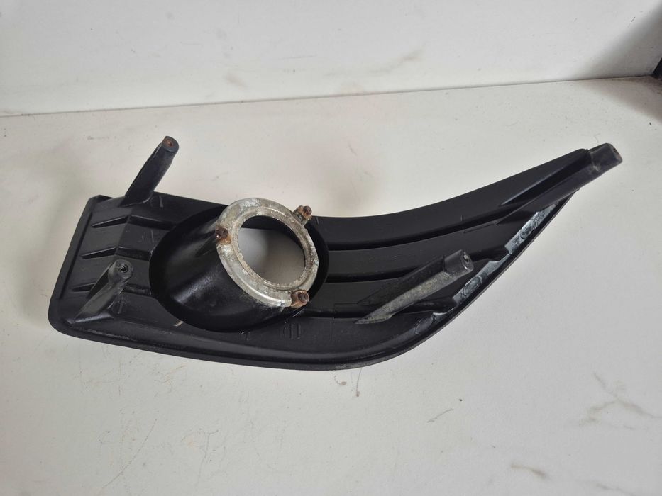 chevrolet epica kratka zaślepka ramka halogenu zderzaka lewa lewy