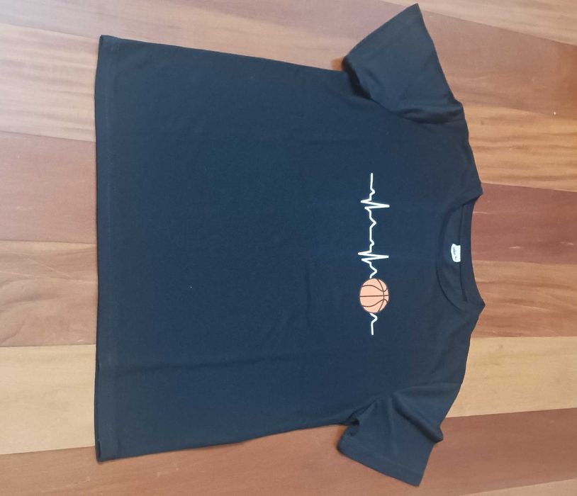 Conjunto de 5 t-shirts para criança - 10 anos