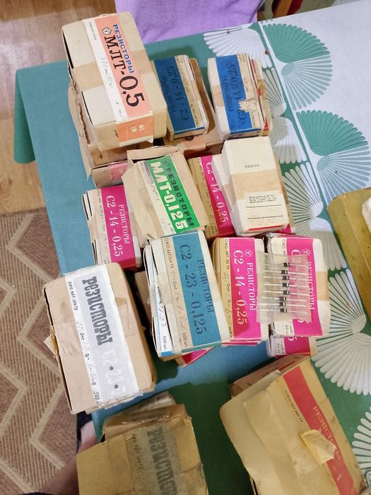 Продам резисторы СССР