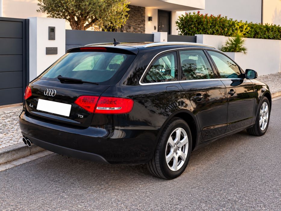 Audi A4 2.0 tdi Avant 143cv foto 3