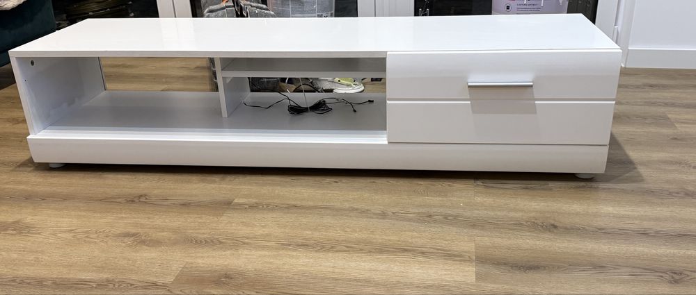 Sprzedam szafkę RTV