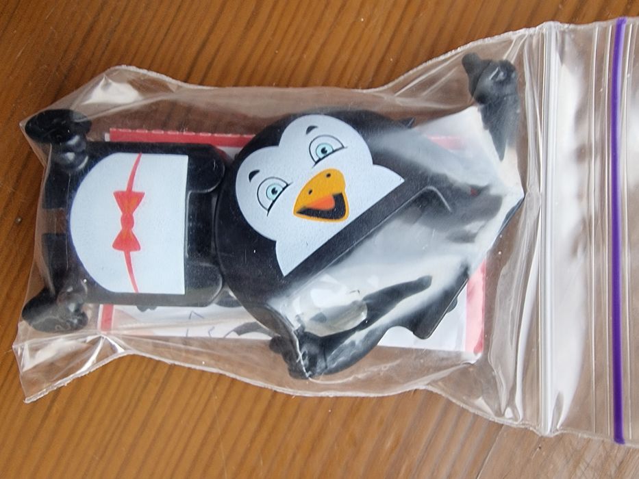 Іграшки з кіндер новорічні