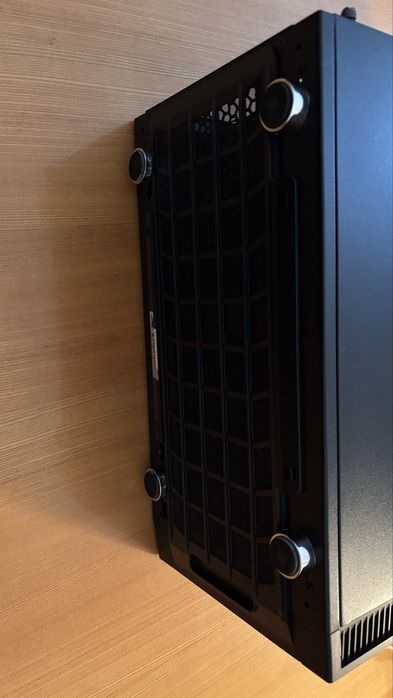 Корпус fractal design define mini c