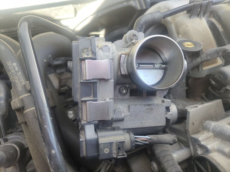 Corpo borboleta Magneti marelli 1.0 MPI,Audi, Skoda, VW ref:04C133062D