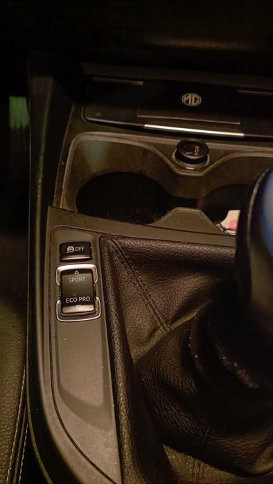 BMW 116 2.0 impecável