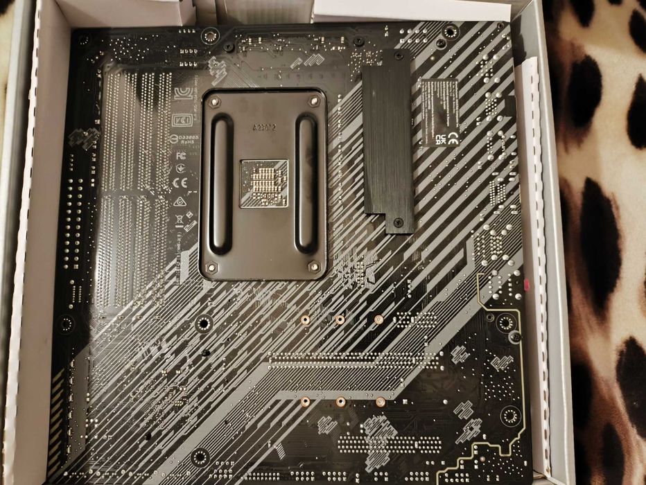 Комплект Asus TUF Gaming B450M-Pro II + Ryzen 7 5700x