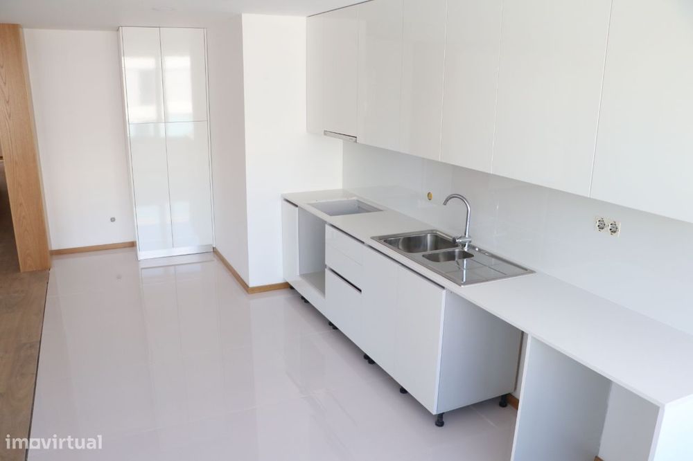 T3 Guimarães - como novo