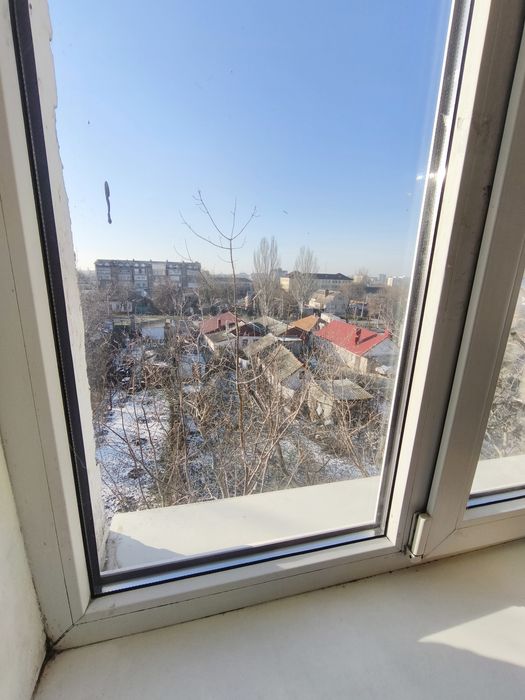 Продаю 1 кімнатну квартиру. Гуртожиток. Центр