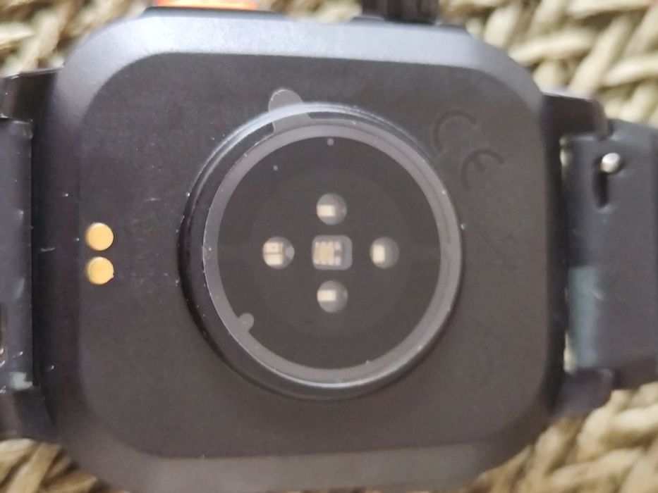 Smartwatch koperta prostokatna