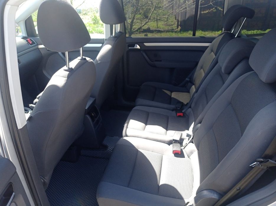 Продам Volkswagen touran