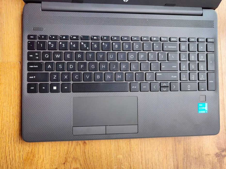 Super Laptop HP 15,6" Intel Core i5-1235u 12 gen. 256 GB JAK NOWY