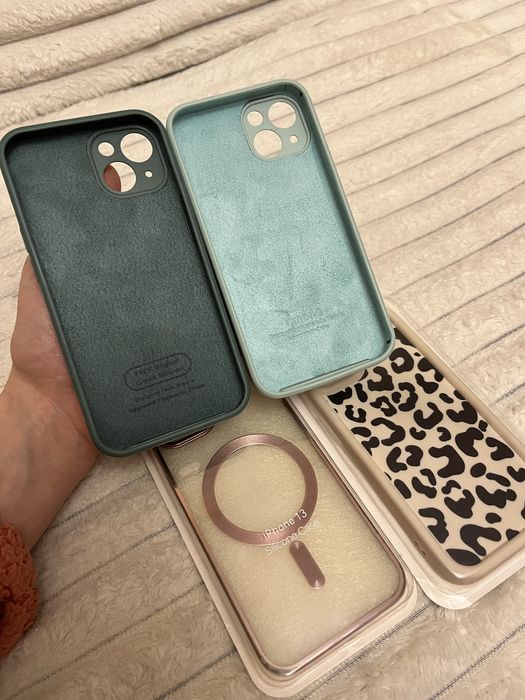 Чохол на iPhone 13