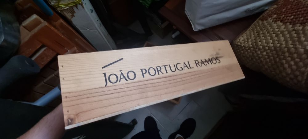 Caixas de arrumação de vinhos