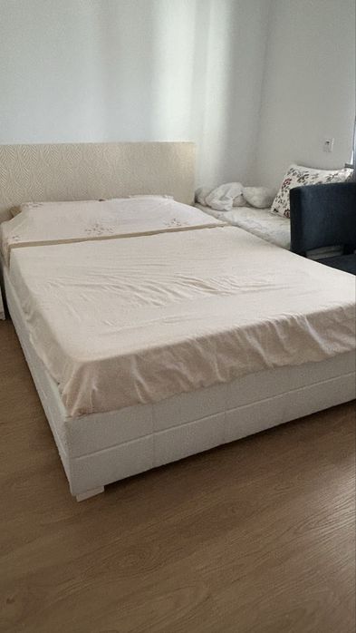 Cama Sommier casal + colchão