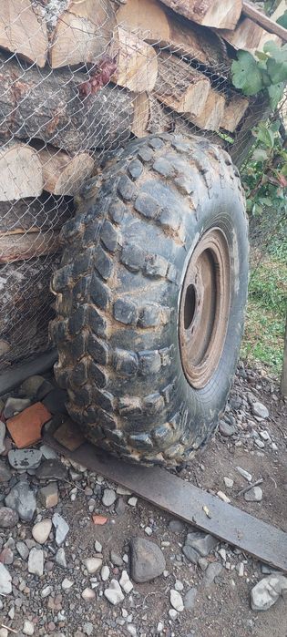 Шина з камерою та диском із БТР