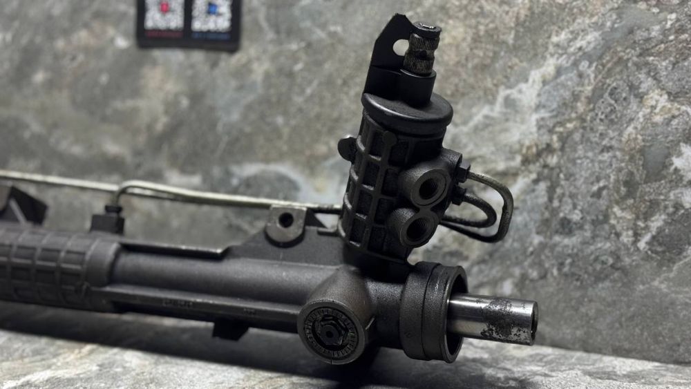 Рульова рейка БМВ Е46 Рейка е46 Рулевая рейка BMW E46 Шрот Розборка