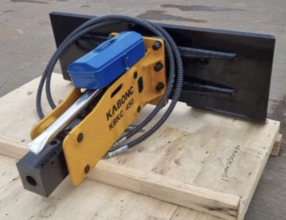 nowy MŁOT hydrauliczny Kafar wyburzeniowy do mini ładowarki typ BOBCAT