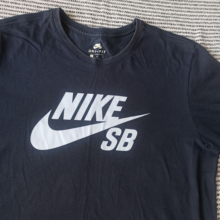 Granatowa  koszulka t-shirt Nike SB L