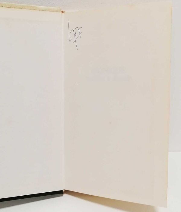 Livro - Monique (médica e doente)