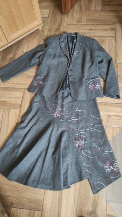 Garsonka damska żakiecik i spódnica 2 w 1 rozm xl