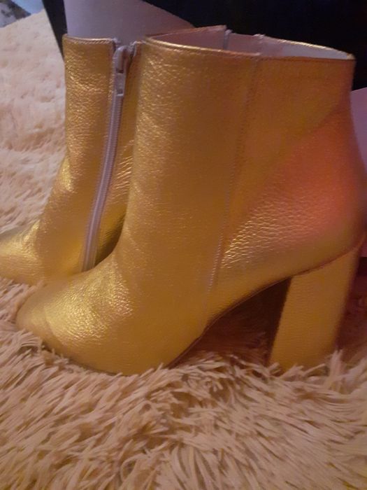 Złote botki na słupku Prima Moda skóra naturalna r. 38