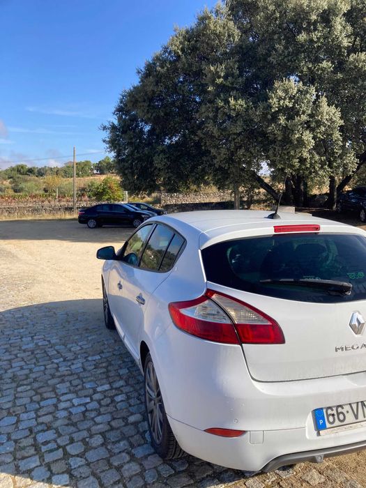 Viatura renault megane gt line