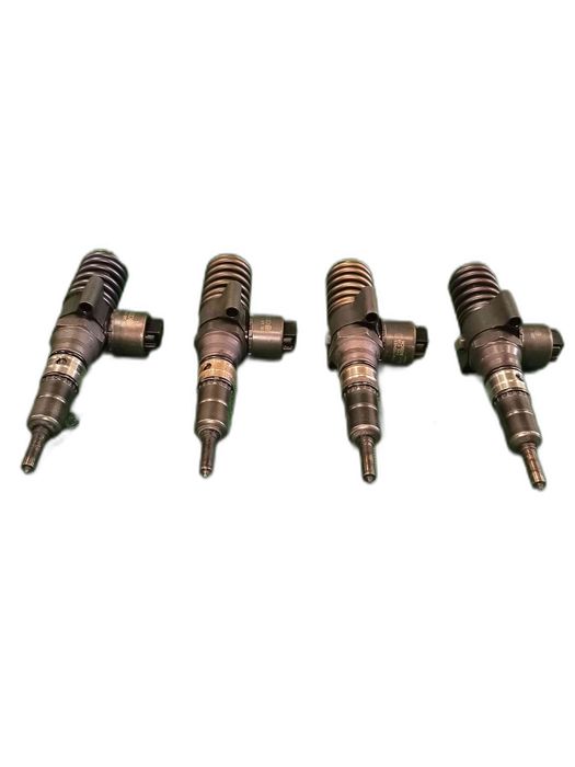 Injetores VW TOURAN 03G130073B (OEM) | 0414720403 (OEM)