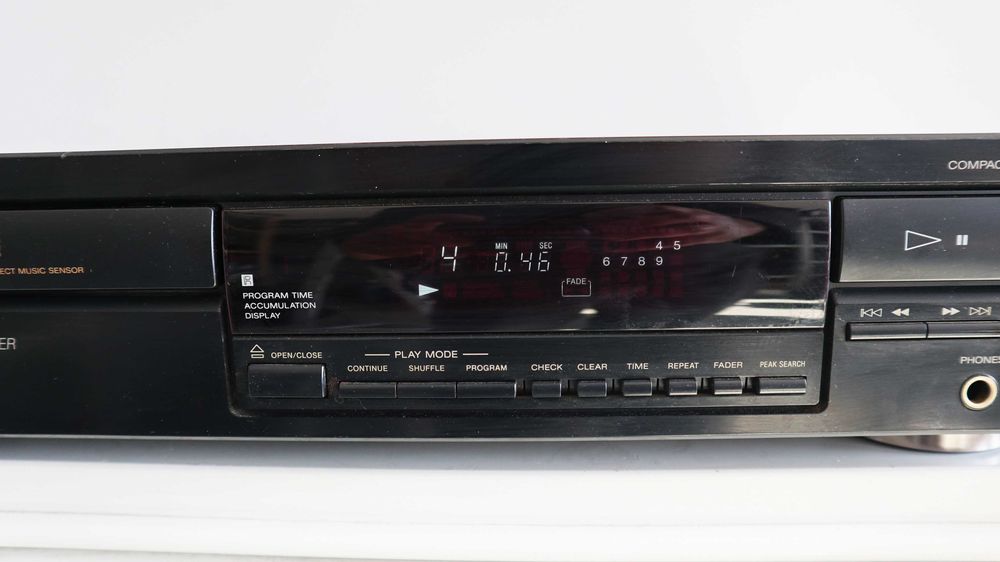 Cd проигрыватель CD SONY CDP-397  SONY CDP-212