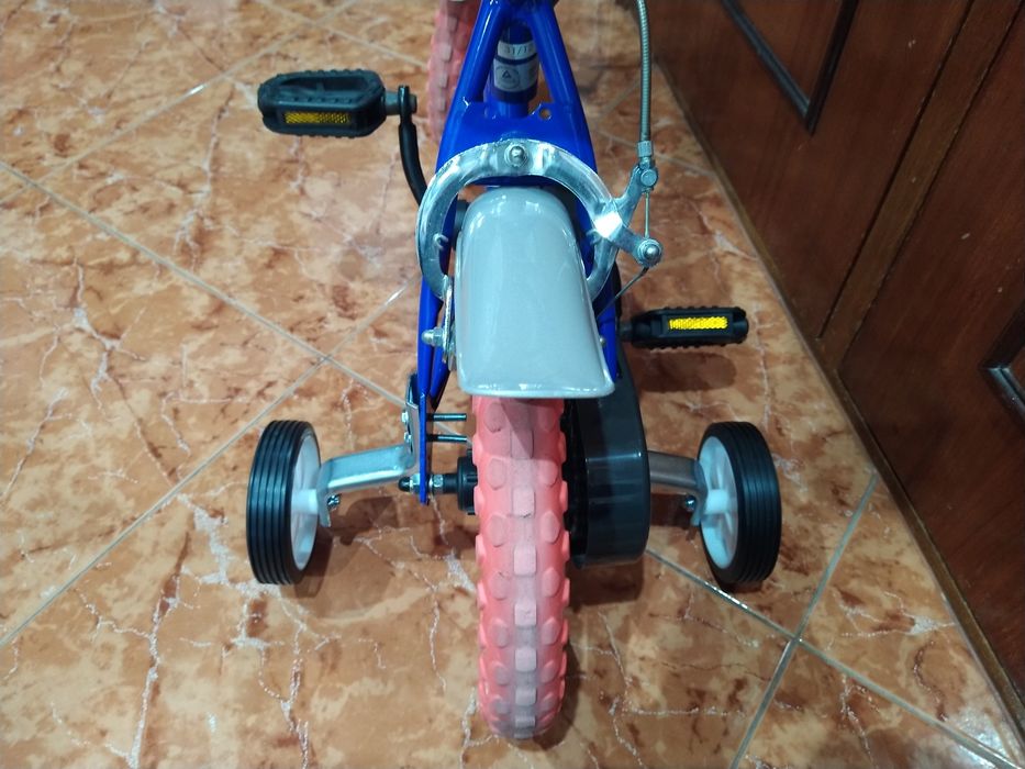 Bicicleta infantil homem-aranha 12" triciclo trotinete skate patins casa quarto apartamento vivenda escritório gabinete carro cozinha.