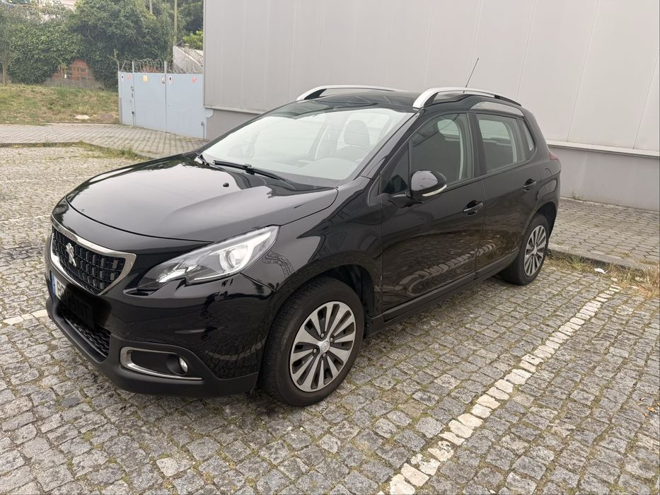 Vendo Peugeot 2008 muito estimado