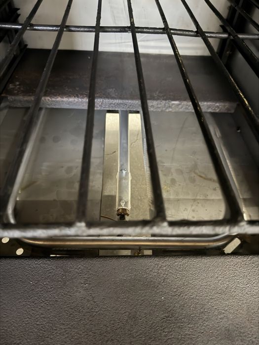 Fogão Junex quatro queimadores mais forno completamente recomdicionado