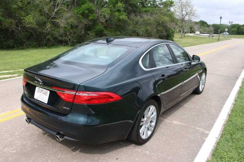 2017 Jaguar XF Premium