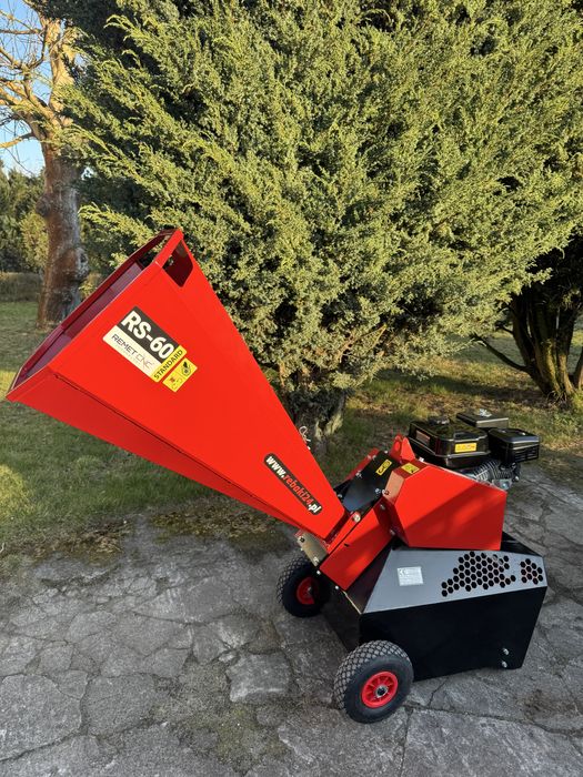 Wynajem Rębak walcowy spalinowy Remetcnc RS-60 gałęzie do 60mm