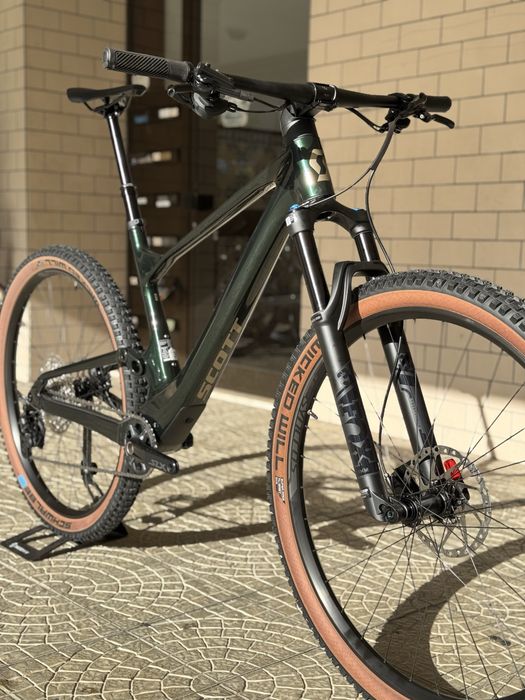 Bicicleta Scott Spark 930 / Carbono