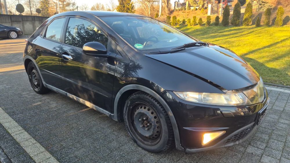 civic  2007 od 1 wlaściciel duży serwis 10/2025 na 880€