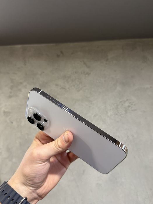 14 Pro Max 128 Silver