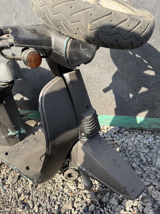 Скутер японський Yamaha під відновлення