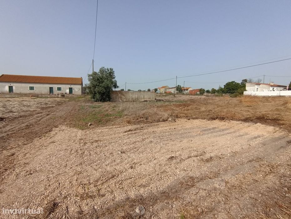 Terreno limpo viabilidade construção perto Fazendas Almeirim