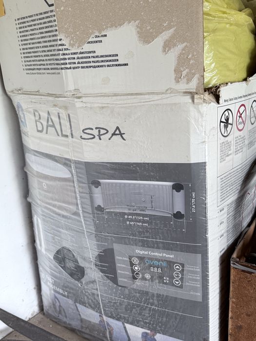 Jacuzzi ogrodowe Bali Spa firma Avenil - stan bardzo dobry